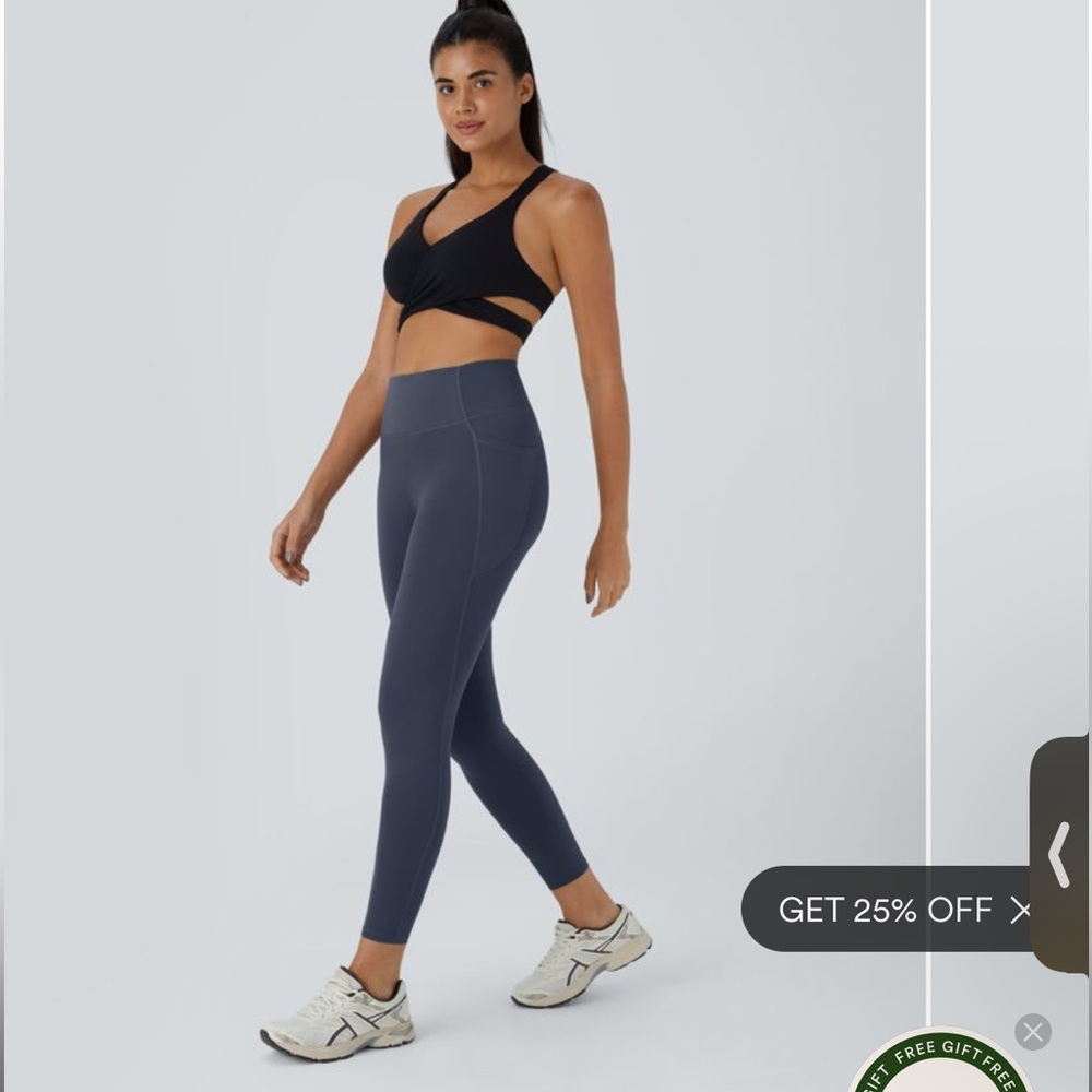 HALARA High-Waisted Leggings with Seamless Design